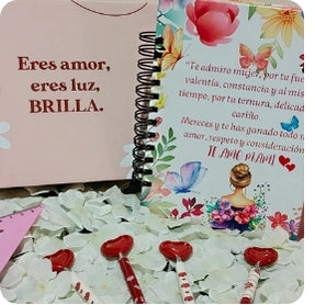 AGENDA MINIMALISTA MAMÁ