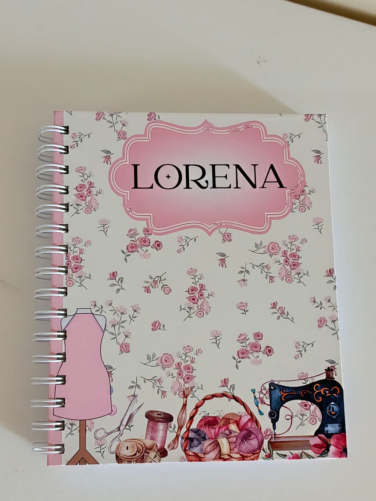 AGENDA PERSONALIZADA ROSA-COSTURA