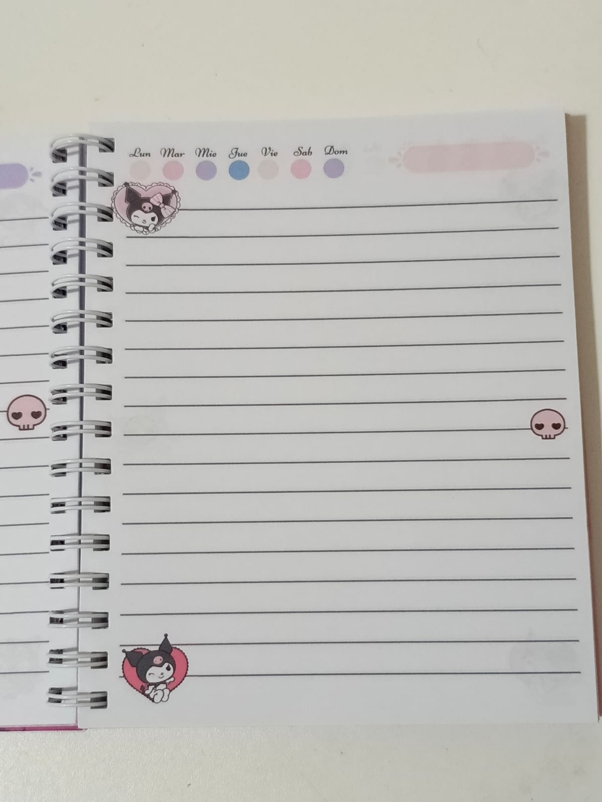 CUADERNO INFANTIL KUROMI 1 – DULCE Y REBELDE